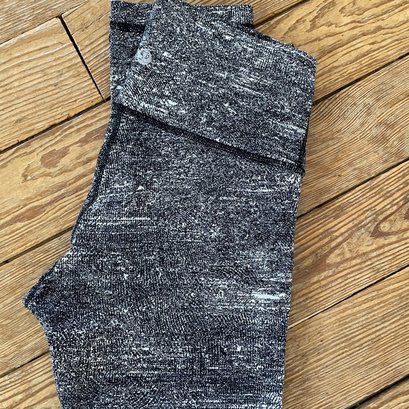 lululemon athletica Pants - lululemon athletica Black Gray Cropped Pants